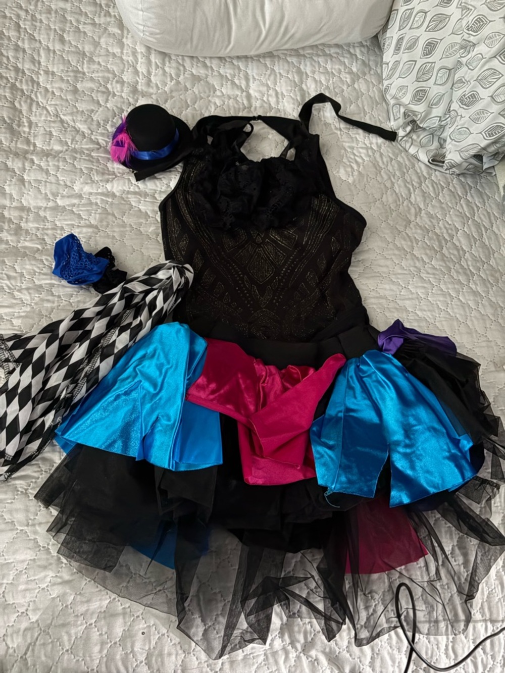 Costume